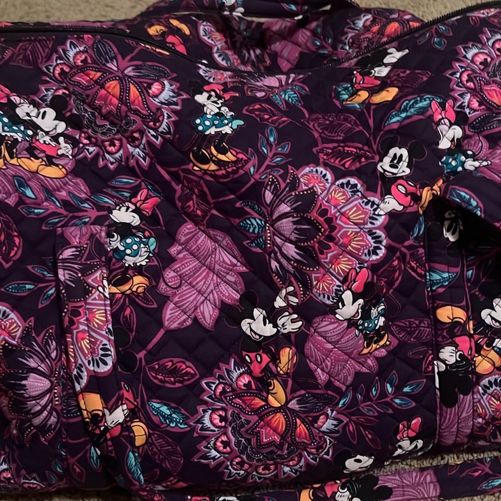 Vera bradley sweet floral duffle bag